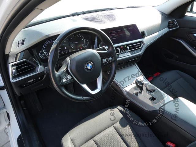 5 - BMW 318I 2.0 156KM AUTOMAT SEDAN 2020r.