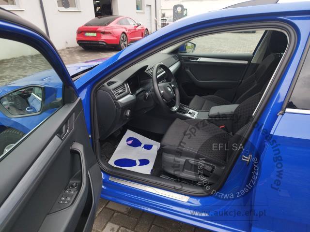 7 - Skoda Superb 2.0 TDI SCR Ambition DS 2023r. WZ721GC UWAGA!! Pojazd znajduje się w lokalizacji: Warszawa, Al. Krakowska 7, 02-183 Warszawa
