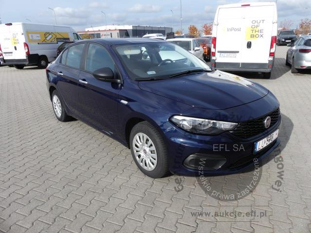 2 - FIAT TIPO 1.4 95KM SEDAN 2018r.