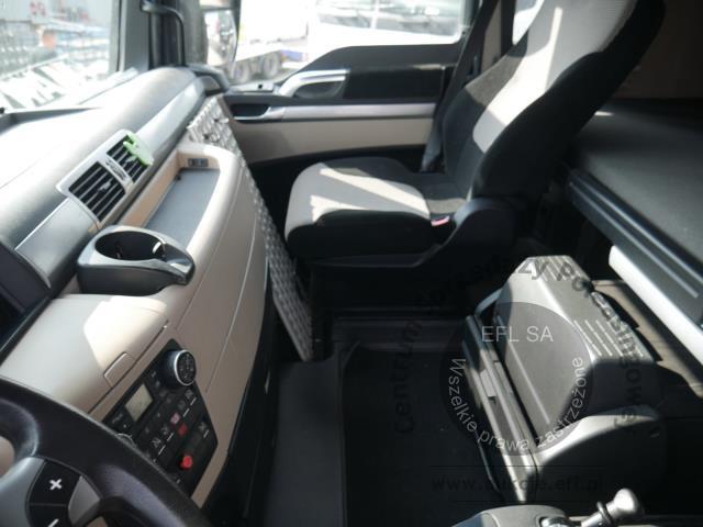 11 - MAN TGX 18.460 4X2 BLS AUTOMAT XLX 2017r.