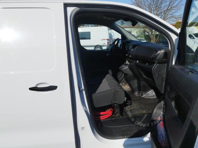 9 - Opel Vivaro -e Extra Long 3,1t Furgon 2024r. WZ354GU Pojazd znajduje się w firmie ARCTOS GROUP sp. z o.o. Al. Krakowska 7, 02-183 Warszawa
