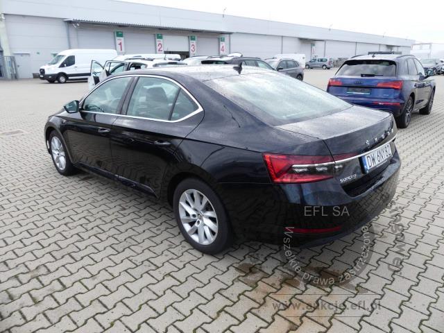 4 - Skoda Superb 2.0 TDI Ambition DSG 2021r. DW6NY82 Magnice