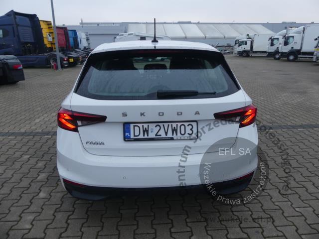 6 - Skoda Fabia 1.0 Ambition Hatchback 2023r. DW2VW03 Magnice
