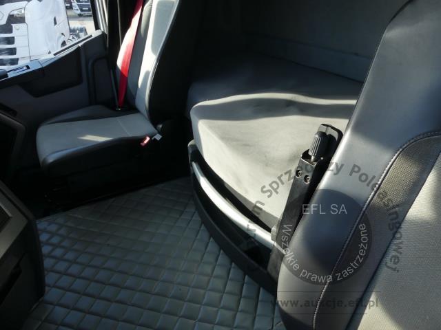 11 - RENAULT T 480 COMFORT 4X2 AUTOMAT 2017r.