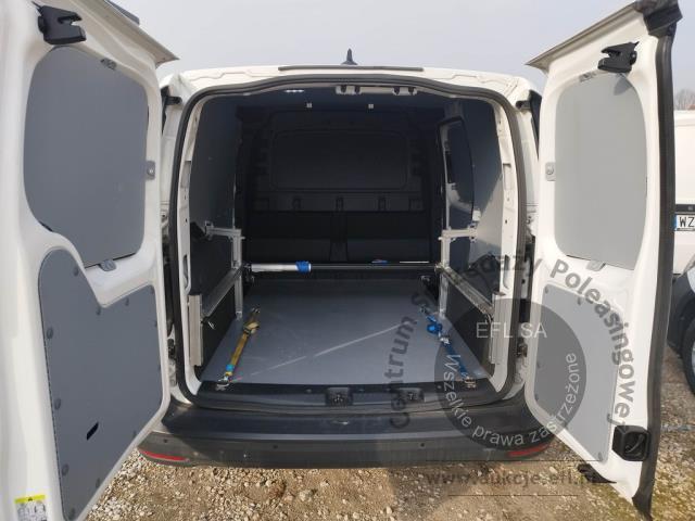 8 - Volkswagen Caddy Cargo 2.0 TDI 2022r. WZ564FU  UWAGA!! Pojazd po długim postoju, może wymagać wkładu finansowego.