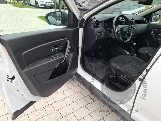 7 - Dacia Duster 1.5 Blue dCi Comfort 4W 2019r. DW5FW12 Pojazd znajduje się w firmie AACAR sp. z o.o. Kasztanowa 5, 32-400 Jawornik