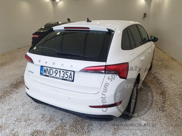 6 - Skoda Scala 1.5 TSI Ambition DSG 2022r. WND9135A UWAGA!! Pojazd znajduje się w firmie ARCTOS GROUP sp. z o.o. Al. Krakowska 7, 02-183 Warszawa