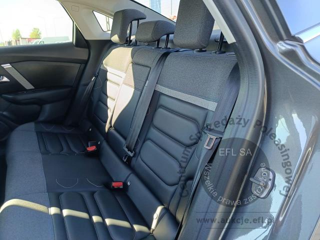 15 - CITROEN C4 X 1.2 PT 130 EAT8 SHINE 2023r.