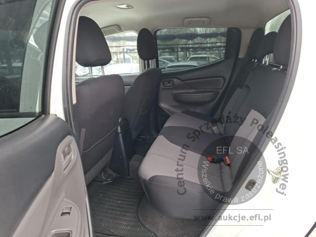 11 - Mitsubishi L 200 L200 2.4 d DC Invite 2019r. KR2PH98 Pojazd znajduje się w firmie AACAR sp. z o.o. Kasztanowa 5, 32-400 Jawornik