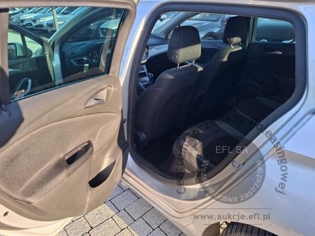 9 - OPEL  ASTRA  2021r. WW944SM Pojazd znajduje się w firmie AACAR sp. z o.o. Kasztanowa 5, 32-400 Jawornik