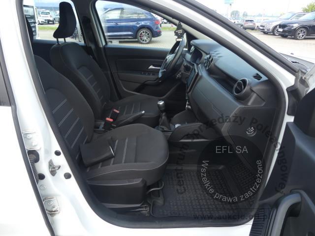 9 - Dacia Duster 1.5 Blue dCi Expression 2022r. DW3UC16 Magnice