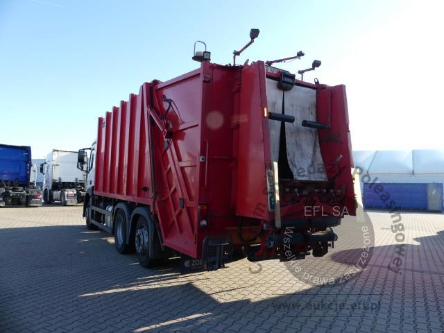 4 - MERCEDES - BENZ ANTOS 2533 6X2 BLUETEC 6 2014r.