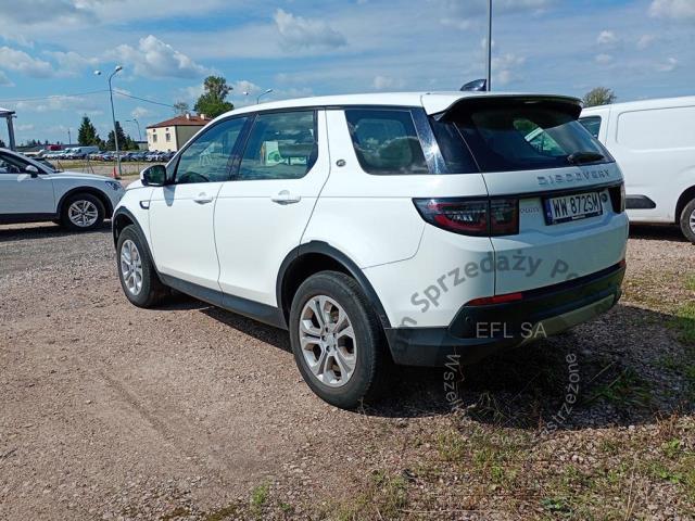 4 - Land Rover Discovery Sport 2020r. Pojazd znajduje się w firmie ARCTOS GROUP sp. z o.o. Al. Krakowska 7, 02-183 Warszawa