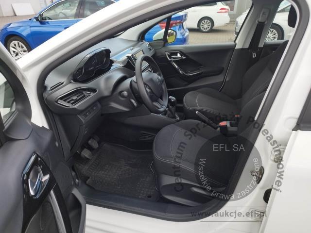 5 - Peugeot 208 1.6 BlueHDi Active S&amp;S 2017r. DW8L004 UWAGA!! Pojazd znajduje się w lokalizacji: Warszawa, Al. Krakowska 7, 02-183 Warszawa