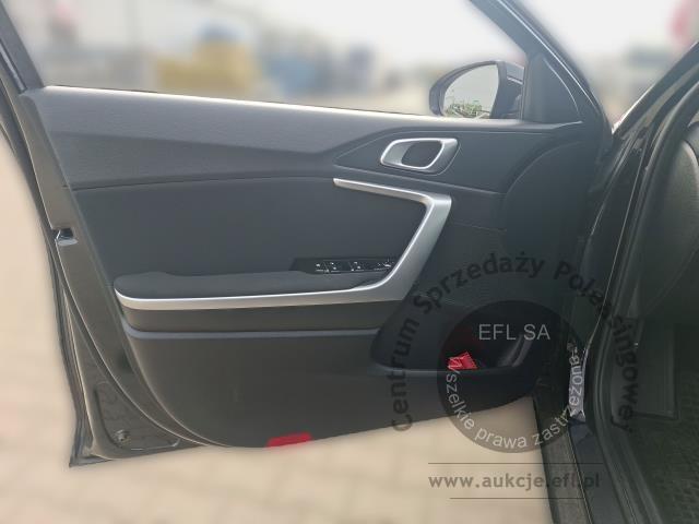 10 - EFL FINANCE KIA CEED 1.0 T-GDI 120KM HATCHBACK 2022r.