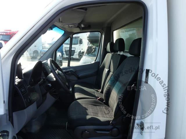 7 - MERCEDES - BENZ SPRINTER 2.1 163KM KONTENER 2018r.