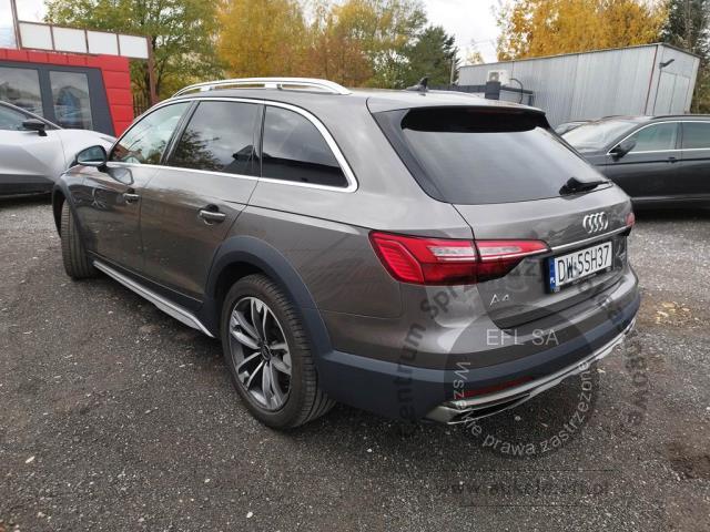 3 - Audi  A4 Allroad  2022r. DW5SH37 Pojazd znajduje się w firmie ARCTOS GROUP sp. z o.o. Al. Krakowska 7, 02-183 Warszawa