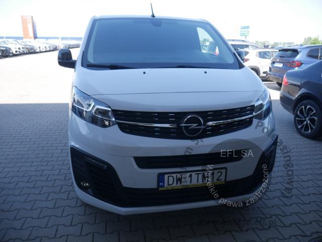 2 - Opel Vivaro 2.0 CDTI Extra Long 3,1 2022r. DW1TM12 Magnice