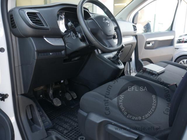 8 - Opel Vivaro 2.0 CDTI Extra Long 3,1 2022r. DW1TM12 Magnice