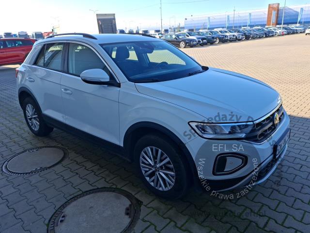5 - Volkswagen T-ROC 1.5 TSI Life 2023r. DW9WC59 Pojazd znajduje się w firmie MDM AUTO sp. z o.o. ul. Zawodników 1, 80-729 Gdańsk