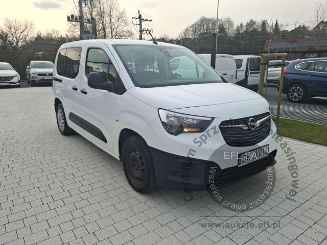 2 - Opel Combo Life 1.5 CDTI Edition 2021r. DW2V012 Pojazd znajduje się w firmie AACAR sp. z o.o. Kasztanowa 5, 32-400 Jawornik