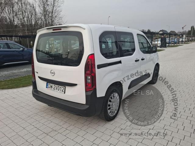3 - Opel Combo Life 1.5 CDTI Edition 2021r. DW2V012 Pojazd znajduje się w firmie AACAR sp. z o.o. Kasztanowa 5, 32-400 Jawornik