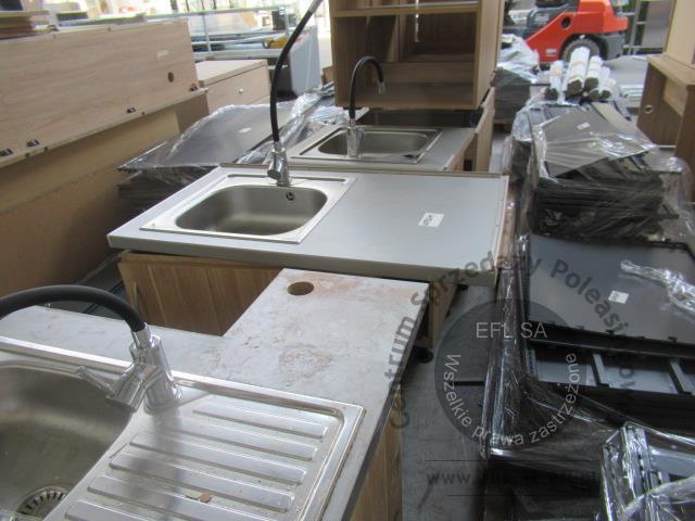 11 - Regały i meble sklepowe wg specyfikacji