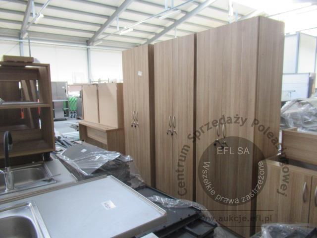 16 - Regały i meble sklepowe wg specyfikacji