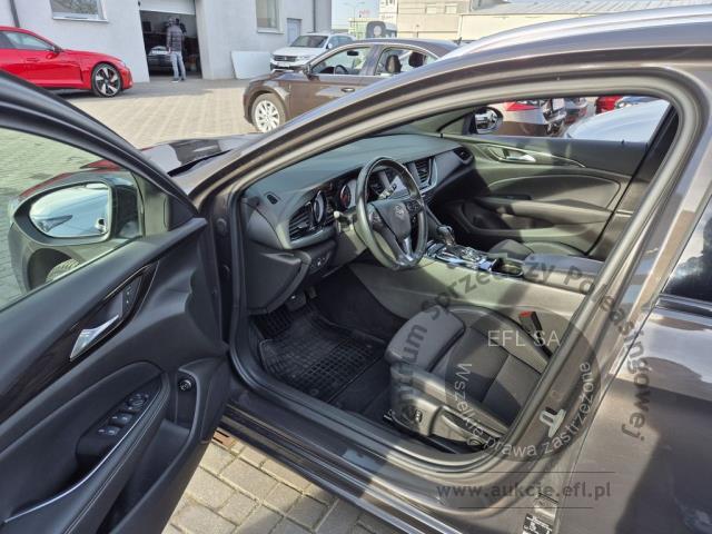 8 - Opel Insignia 2.0 CDTI Elegance S&amp;S 2021r. WW373SU UWAGA!! Pojazd znajduje się w lokalizacji: Janki, Al. Krakowska 52, 05-090 Janki