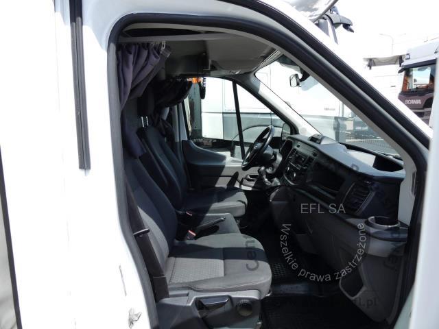 10 - FORD / CARPOL TRANSIT 2.0 160KM SKRZYNIA  2022r.