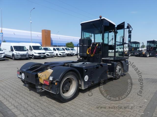 4 - Ciągnik terminalowy KAMAG PT AUTOMAT 2022r.