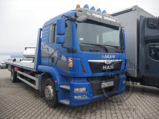 2 - MAN TGM 15.290 4X2 DL 2014r.