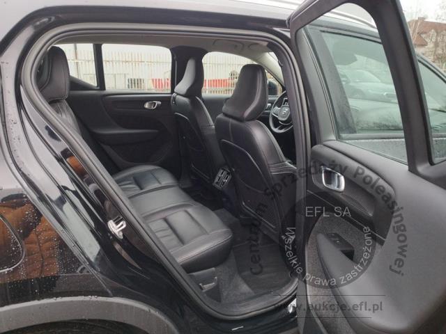 9 - Volvo XC40 B3 Core 2022r. WND1857C Pojazd znajduje się w firmie ARCTOS GROUP sp. z o.o. Al. Krakowska 7, 02-183 Warszawa