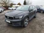 Volvo XC40 B3 Core 2022r. WND1857C Pojazd znajduje się w firmie ARCTOS GROUP sp. z o.o. Al. Krakowska 7, 02-183 Warszawa