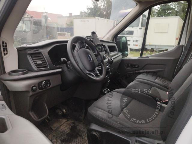 7 - Ford Transit 290 L2H2 EcoBlue Editi 2021r. WI204LJ Pojazd znajduje się w firmie ARCTOS GROUP sp. z o.o. Al. Krakowska 7, 02-183 Warszawa