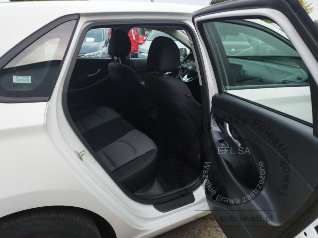 10 - Hyundai i30 1.5 DPI Classic + 2021r. DW5PK20 UWAGA!! Pojazd znajduje się w lokalizacji: Warszawa, Al. Krakowska 7, 02-183 Warszawa