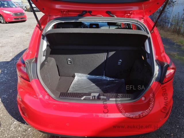 13 - Ford Fiesta 1.1 Titanium 2022r. DW6TW14 UWAGA!! Pojazd znajduje się w firmie Arctos Sp. z o.o. Warszawa, Al. Krakowska 7, 02-183 Warszawa