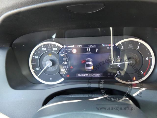 4 - JAGUAR XE R-DYNAMIC 2.0 4X4 MHEV  2023r.