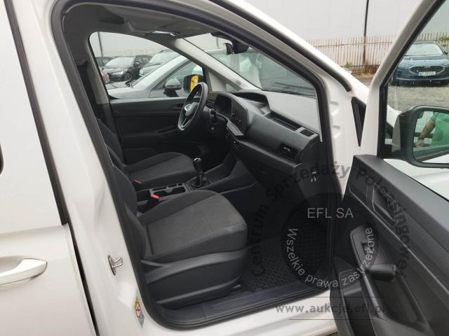 12 - Volkswagen  Caddy  2022r. DW6SR46 Pojazd znajduje się w firmie ARCTOS GROUP sp. z o.o. Al. Krakowska 7, 02-183 Warszawa