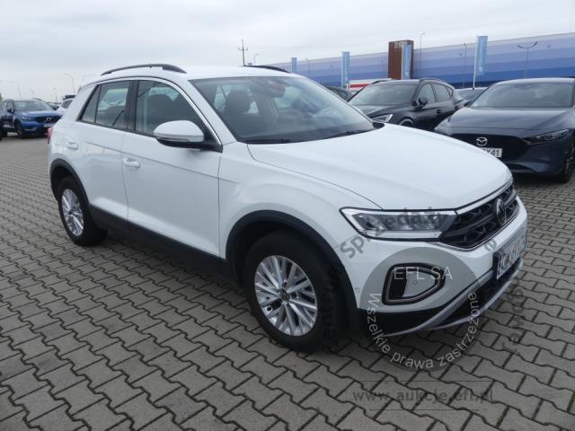 2 - Volkswagen T-ROC 1.5 TSI Life Hatchback 2023r. DW6VX74 UWAGA!! Pojazd znajduje się w firmie Arctos Sp. z o.o. Warszawa, Al. Krakowska 7, 02-183 Warszawa