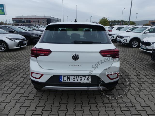 5 - Volkswagen T-ROC 1.5 TSI Life Hatchback 2023r. DW6VX74 UWAGA!! Pojazd znajduje się w firmie Arctos Sp. z o.o. Warszawa, Al. Krakowska 7, 02-183 Warszawa