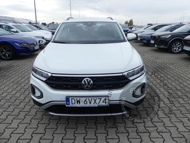6 - Volkswagen T-ROC 1.5 TSI Life Hatchback 2023r. DW6VX74 UWAGA!! Pojazd znajduje się w firmie Arctos Sp. z o.o. Warszawa, Al. Krakowska 7, 02-183 Warszawa