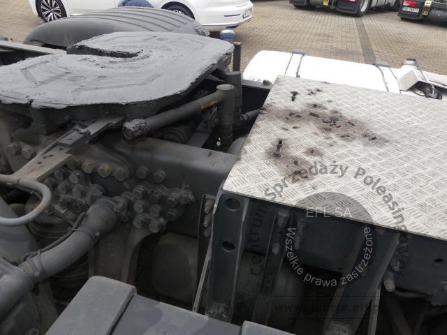 8 - SCANIA R450 LA4X2MNB AUTOMAT 2017r.