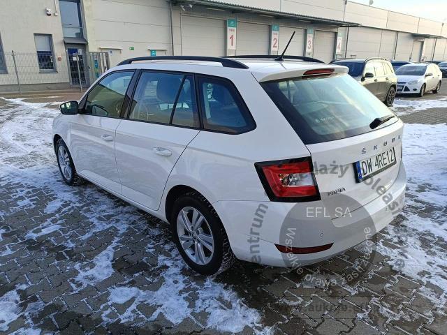 2 - Skoda Fabia 1.0 TSI Classic Ambition 2021r. DW4RE12 Magnice