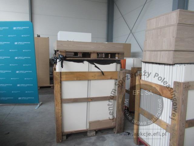 11 - Regały i meble sklepowe wg specyfikacji
