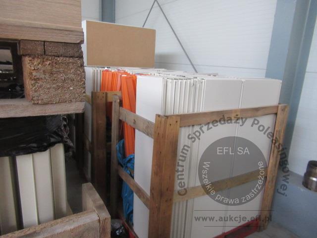 12 - Regały i meble sklepowe wg specyfikacji