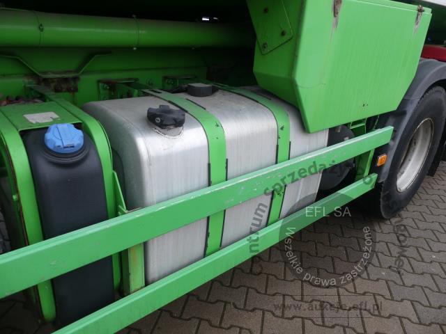 9 - VOLVO FM 370 6X2 2011r.