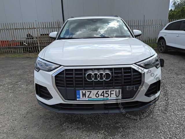 2 - Audi  Q3  2023r. WZ645FU Pojazd znajduje się w firmie ARCTOS GROUP sp. z o.o. Al. Krakowska 7, 02-183 Warszawa