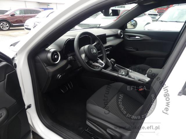 7 - Alfa Romeo TONALE SPRINT 1.5 T4 DCT7 2024r. DX35707 Magnice