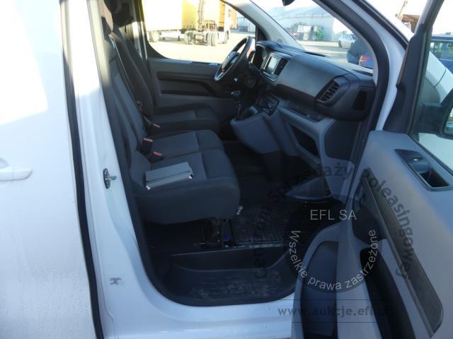 10 - Opel Vivaro 2.0 CDTI Extra Long 3,1 2022r. DW7UR61 Magnice